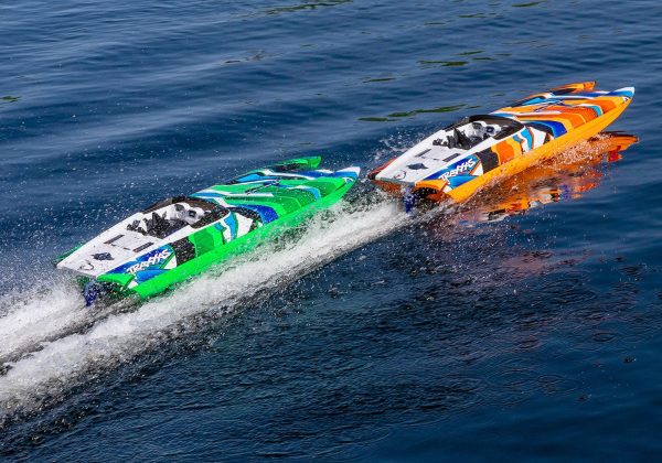 Product Image for  DCB M41 Boat TRAXXAS #57046-4