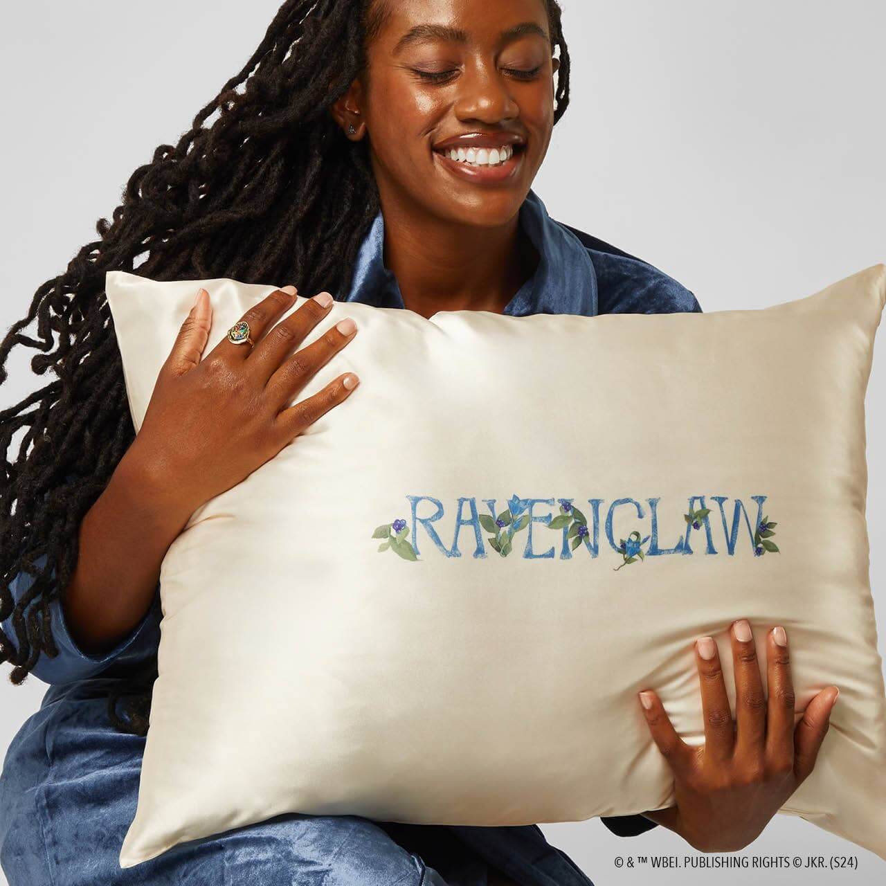 Product Image for Harry Potter x Kitsch Satin Pillowcase Standard – Ravenclaw