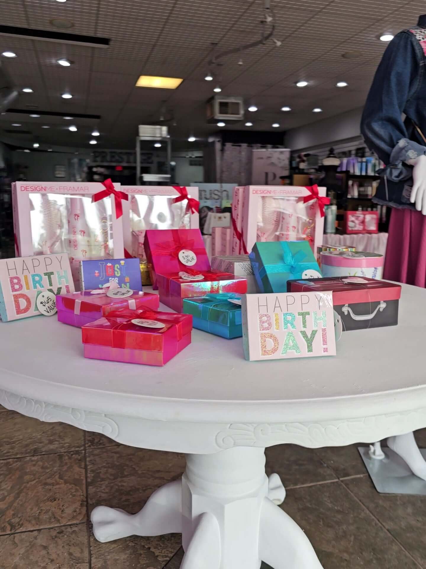 Product Image for Mystery Gifts – Hair Care and Accessories Perfect Gift Idea