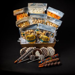 Product Image for Taste of Everything Gift Basket