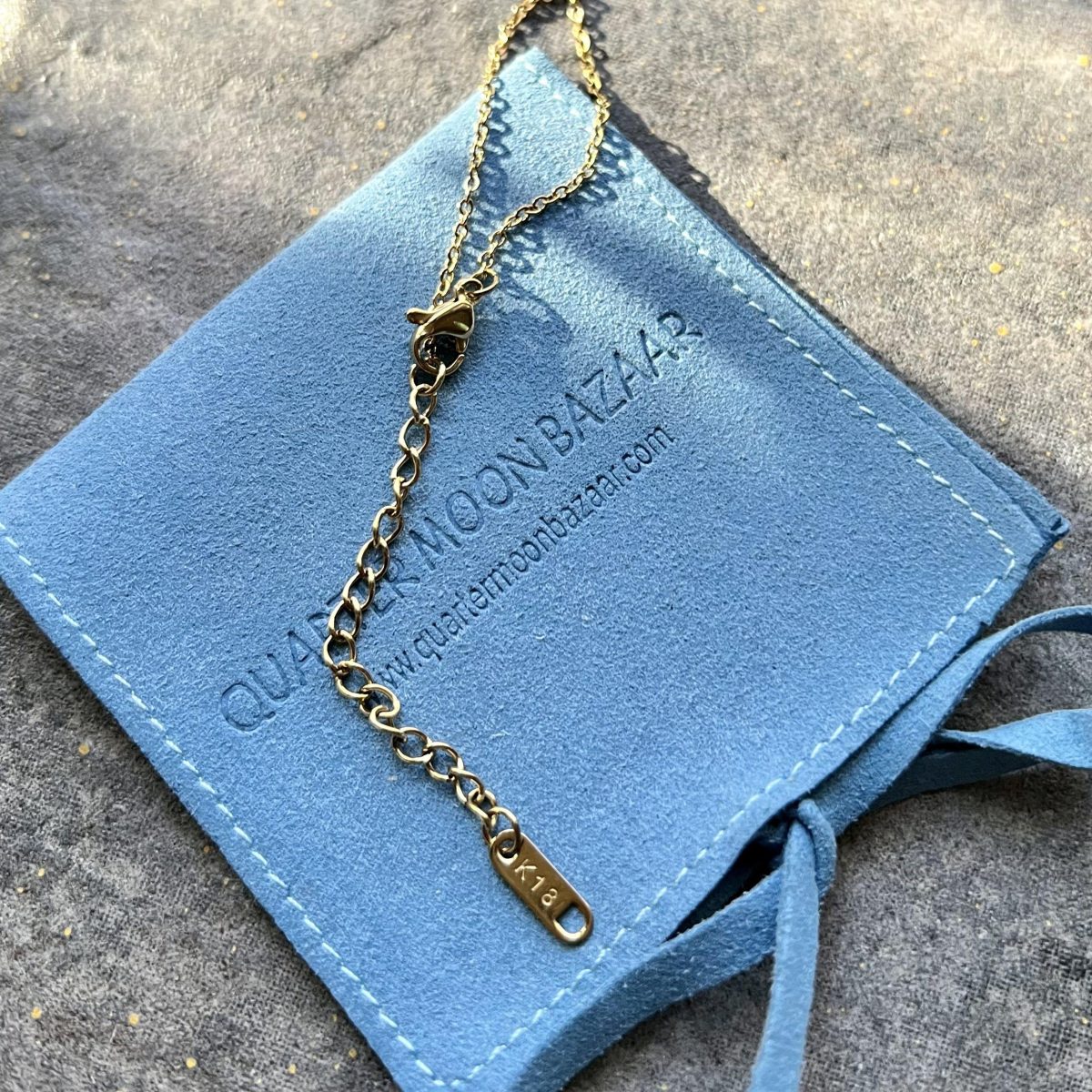 Product Image for Lovers Tarot Card Gold Necklace