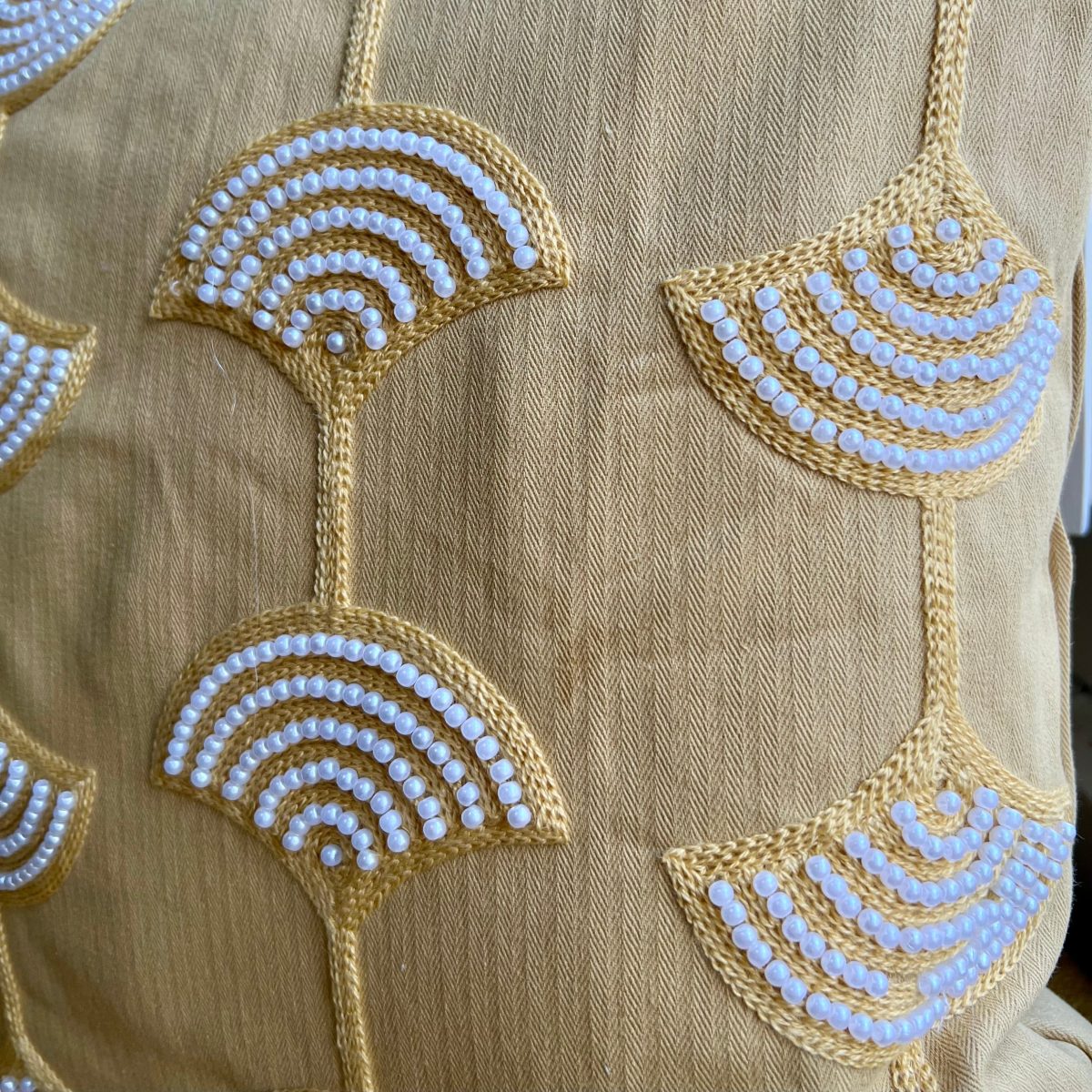 Product Image for Goldenrod Pearl Scallop Tassel Pillow Cover