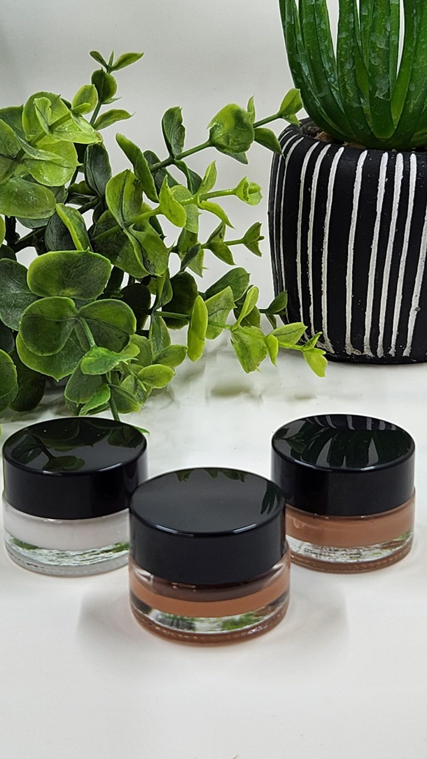 Product Image for Samples of Primer & Foundation