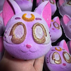 Product Image for Moon Kitty Bath Bomb