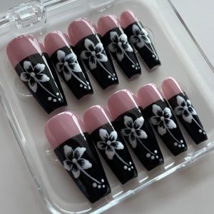 Product Image for Hibiscus Noir