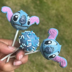Product Image for Premium cake pops (1Dozen)