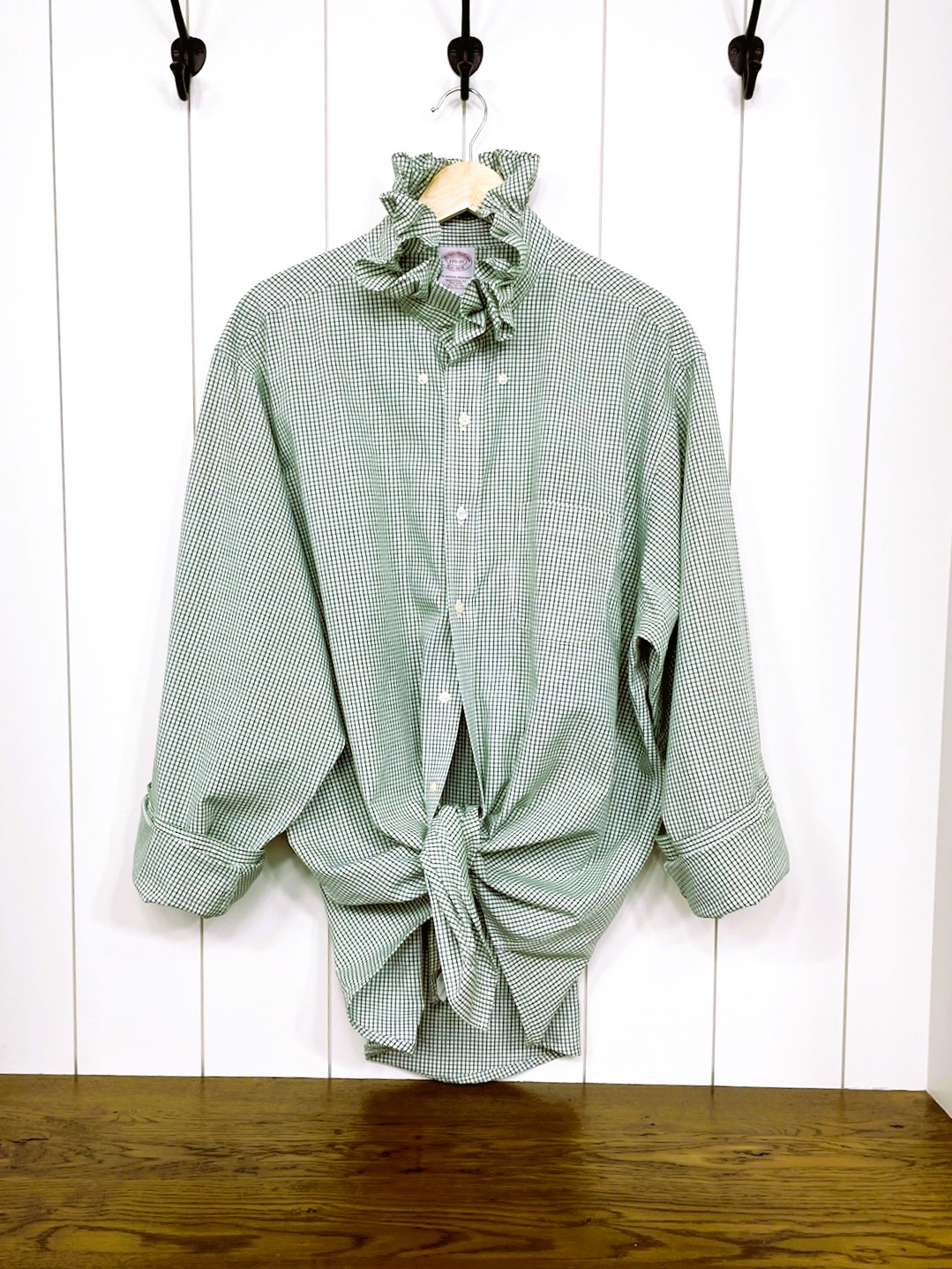 Product Image for Ruffle Collar Shirt; Upcycled; Classic; Game Day Colors; Size XL