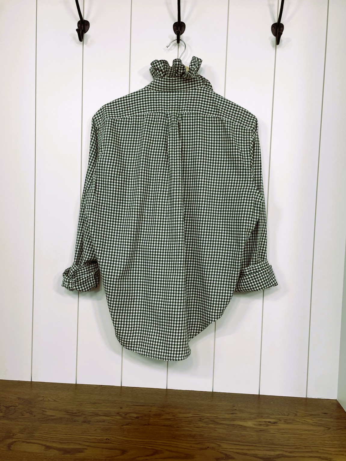 Product Image for Ruffle Collar Shirt; Upcycled; Classic; Game Day Colors; Size Small